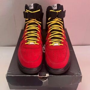 *NIKE AIR FORCE ONE 1 HIGH SUPREME BAKIN RED/BLACK 645010-600  SZ 14 (USED)